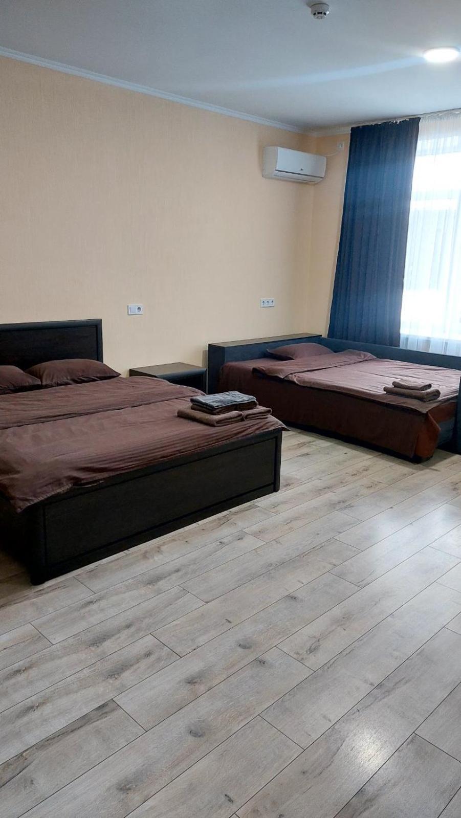Сity Business Apart โครโปนิตสกี ภายนอก รูปภาพ