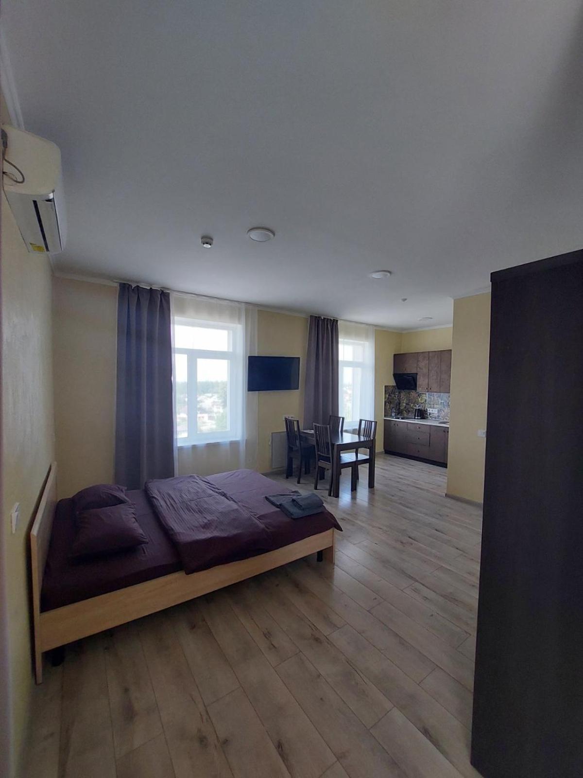 Сity Business Apart โครโปนิตสกี ภายนอก รูปภาพ